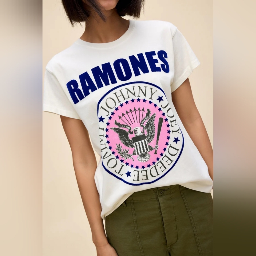 NWT DAYDREAMER RAMONES CLASSIC SEAL TOUR TEE, STONE VINTAGE, VARIOUS SIZES